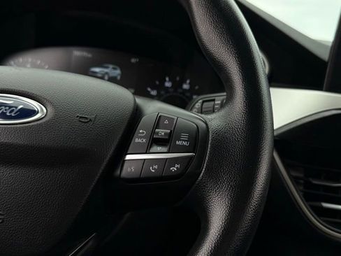 Certified 2020 Ford Escape SE image 10