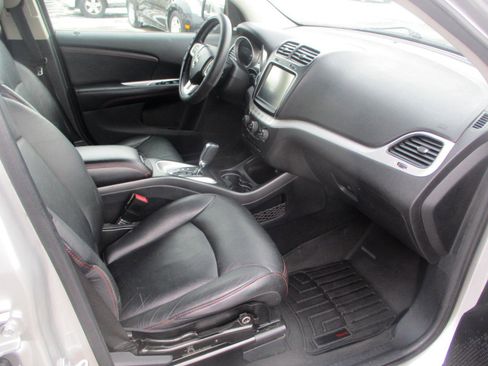 Used 2012 Dodge Journey R/T w/ Navigation & Sound Group I image 7