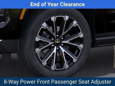 New 2025 Chevrolet Suburban High Country image 10