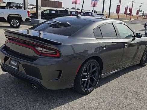 Used 2022 Dodge Charger GT w/ Blacktop Package image 8