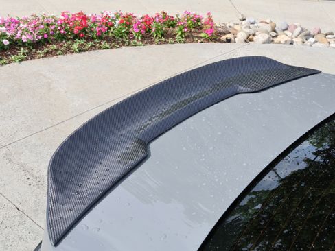 Used 2024 Lexus IS 500 RWD image 12