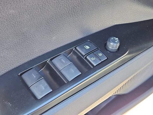 New 2026 Toyota Camry Hybrid AWD/4WD image 18