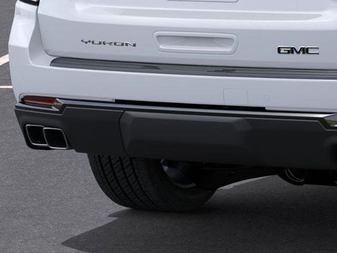 New 2026 GMC Yukon Denali Ultimate AWD/4WD image 14