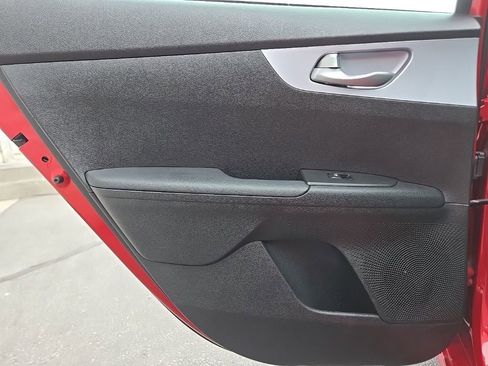 Used 2024 Kia Forte LXS image 31