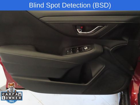 Certified 2025 Subaru Outback Premium image 12