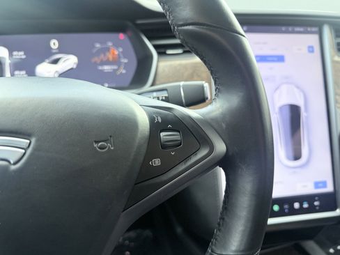 Used 2020 Tesla Model S Long Range image 43