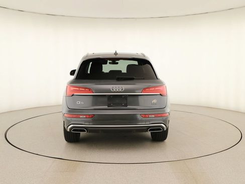 Used 2023 Audi Q5 2.0T Premium w/ Convenience Package AWD/4WD image 5