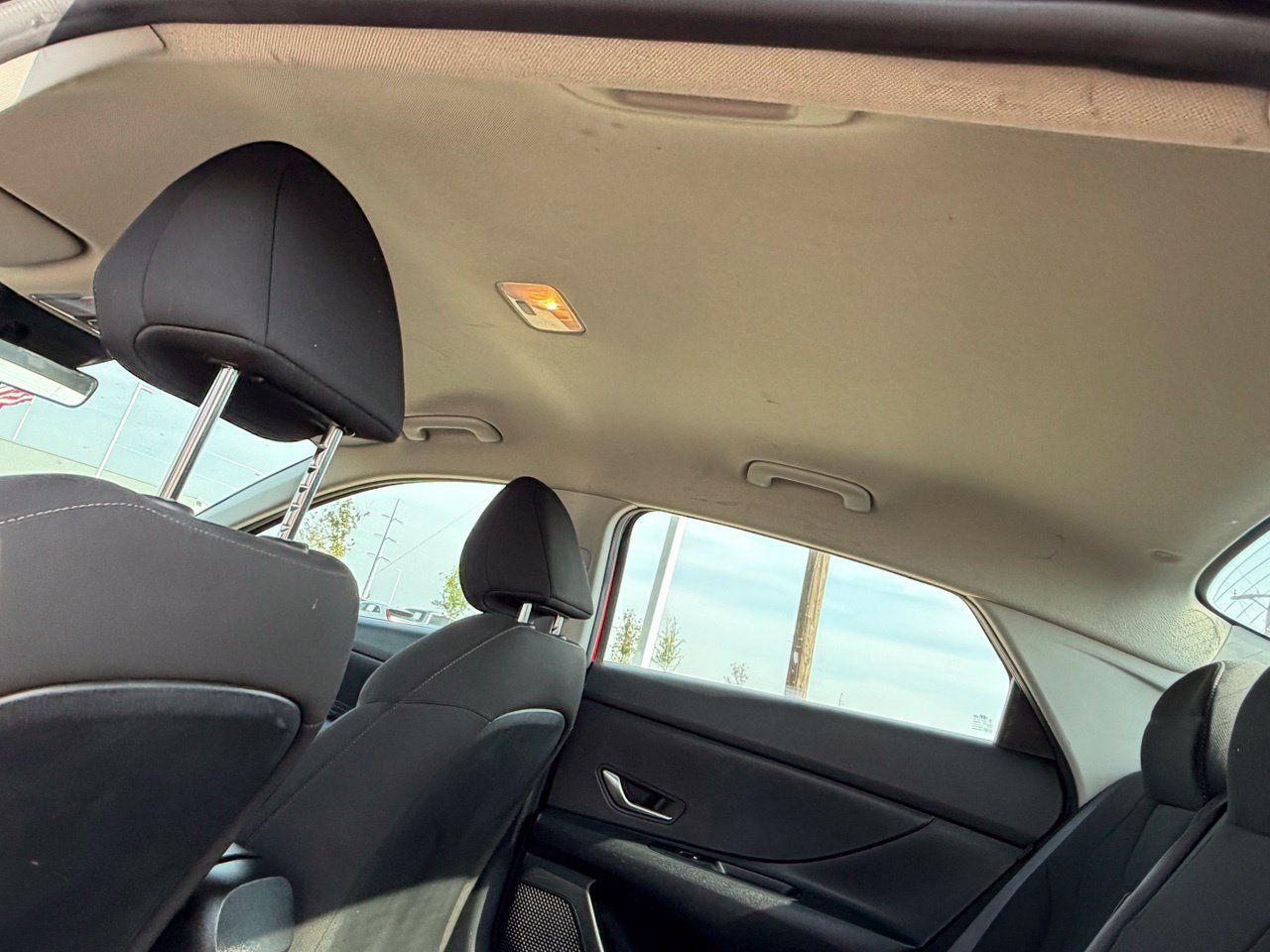 Used 2024 Hyundai Elantra SEL FWD image 26