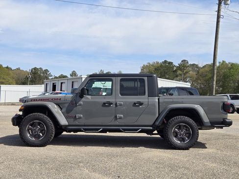 Certified 2021 Jeep Gladiator Rubicon AWD/4WD image 26