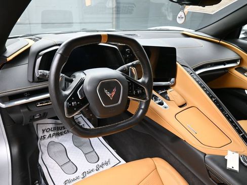 Used 2020 Chevrolet Corvette Stingray Preferred Cpe w/ 2LT Preferred Equipment Group RWD image 27