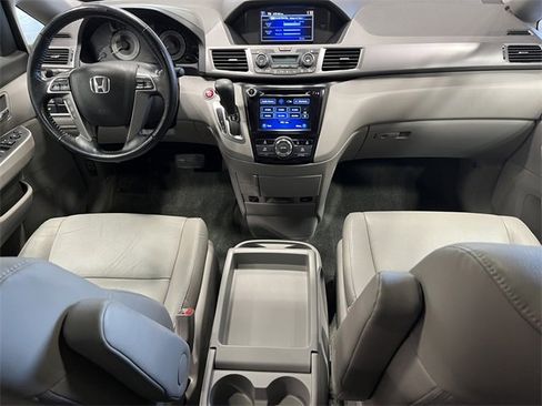 Used 2015 Honda Odyssey EX-L image 21