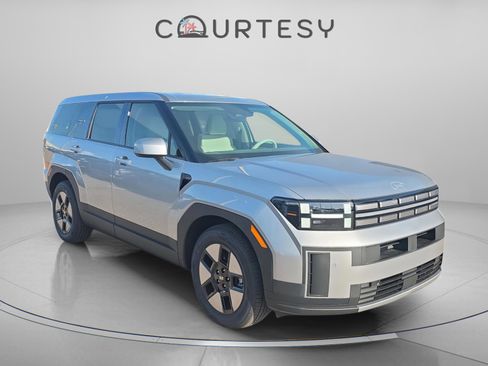 New 2026 Hyundai Santa Fe SE image 5