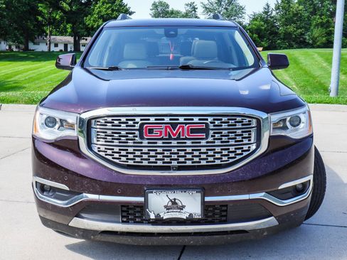 Used 2018 GMC Acadia Denali w/ Technology Package AWD/4WD image 20