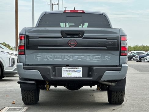 New 2025 Nissan Frontier PRO-4X w/ Interior Protection Package image 5