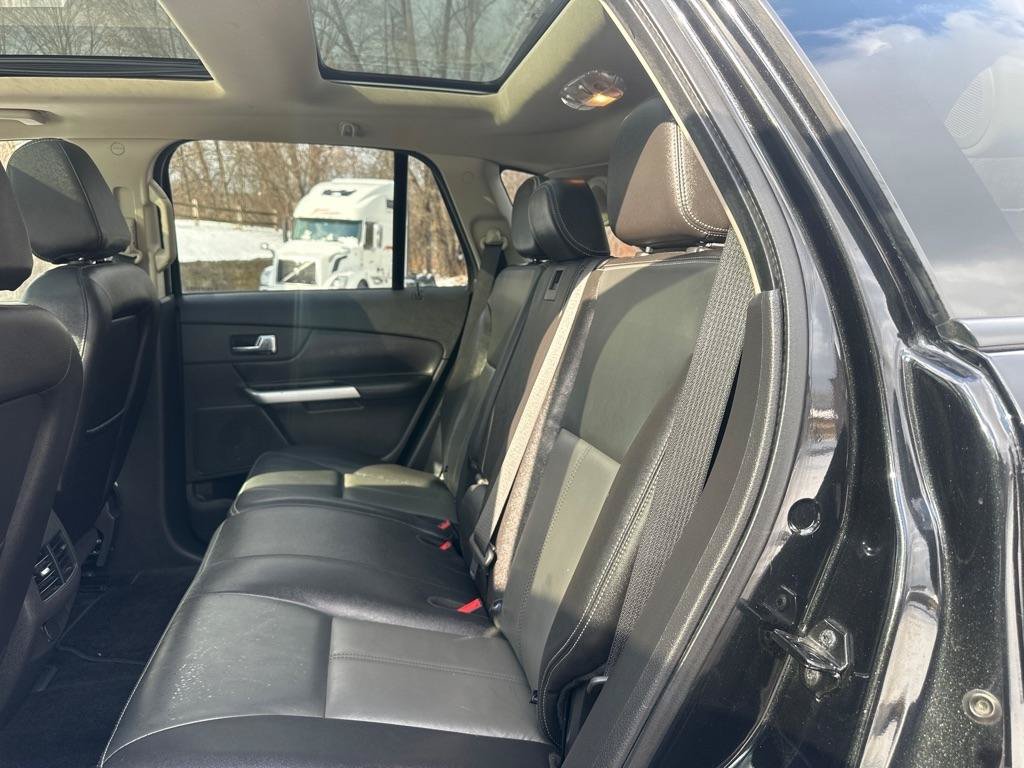 Used 2013 Ford Edge Sport w/ Driver Entry Pkg AWD/4WD image 28