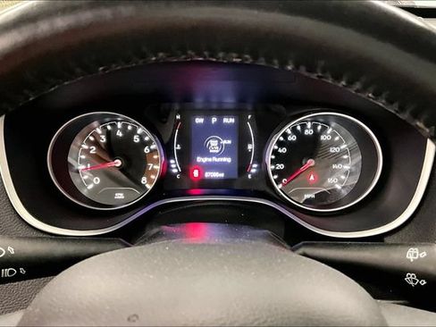 Used 2018 Jeep Compass Sport w/ Cold Weather Group AWD/4WD image 28
