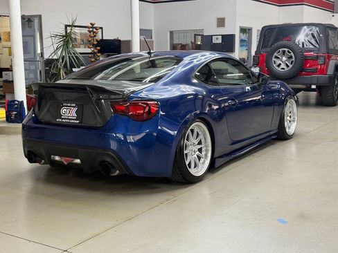 Used 2013 Subaru BRZ Limited RWD image 3