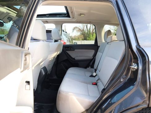 Used 2016 Subaru Forester 2.5i Premium image 21
