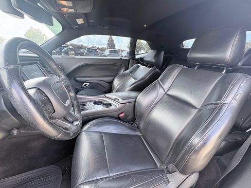 Used 2018 Dodge Challenger R/T Plus RWD image 6