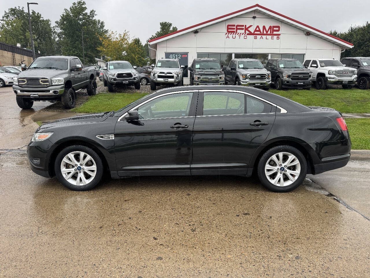 Used 2012 Ford Taurus SEL AWD/4WD image 2
