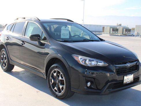 Used 2019 Subaru Crosstrek 2.0i Premium image 2