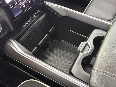 Used 2025 RAM 1500 Laramie w/ Night Edition image 26