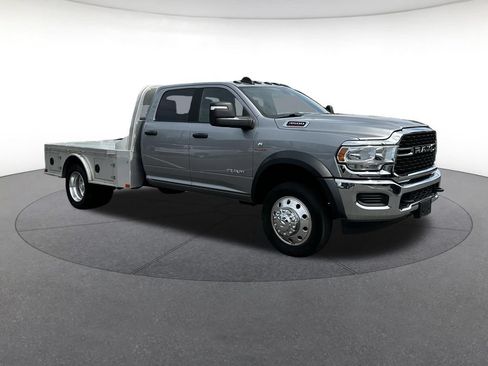 Used 2023 RAM 4500 SLT w/ Quick Order Package 2YG SLT AWD/4WD image 8