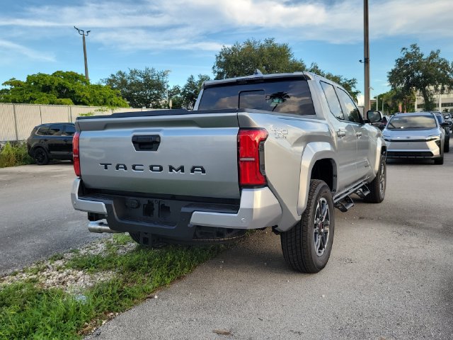 Used 2026 Toyota Tacoma TRD Sport w/ TRD Sport Upgrade Package RWD image 4