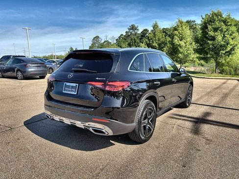 Certified 2026 Mercedes-Benz GLC 300 4MATIC image 8
