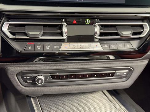 Used 2020 BMW Z4 M40i w/ Executive Package image 30