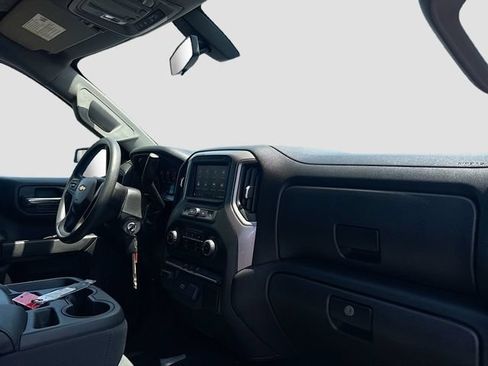 Used 2020 Chevrolet Silverado 1500 Custom w/ Custom Value Package AWD/4WD image 24