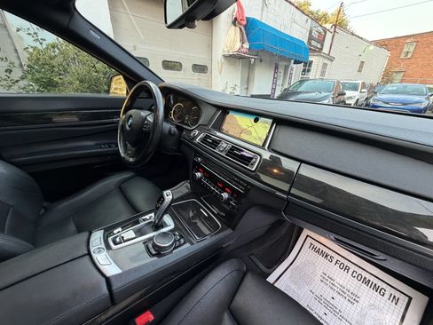 Used 2015 BMW 740i RWD image 43