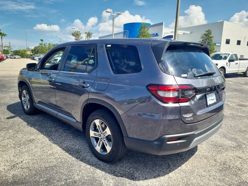 Used 2025 Honda Pilot EX-L image 5