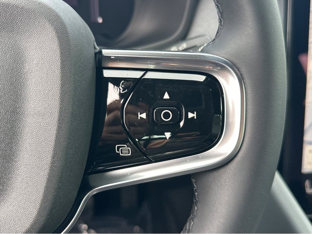 Used 2024 Polestar Polestar 2 w/ Pilot Pack RWD image 23