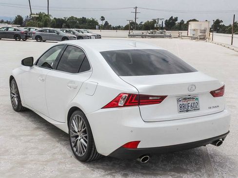 Used 2016 Lexus IS 200t w/ Navigation System Package RWD image 4