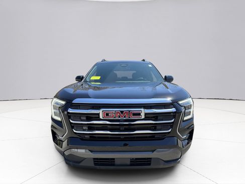 Used 2025 GMC Terrain Elevation w/ Elevation Premium Package AWD/4WD image 11