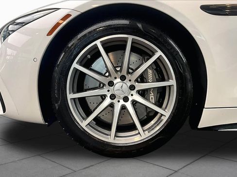 Used 2023 Mercedes-Benz SL 43 AMG image 11