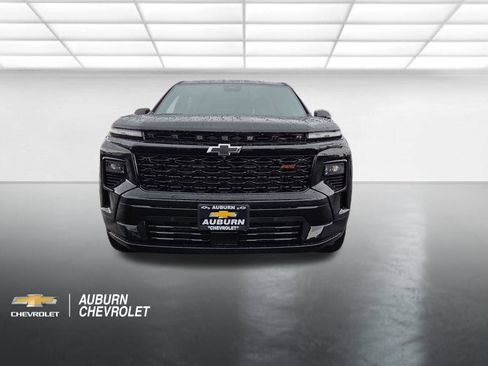 New 2026 Chevrolet Traverse RS w/ LPO, Floor Liner Package AWD/4WD image 8