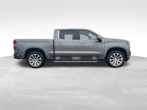 Used 2021 Chevrolet Silverado 1500 High Country w/ Technology Package image 10