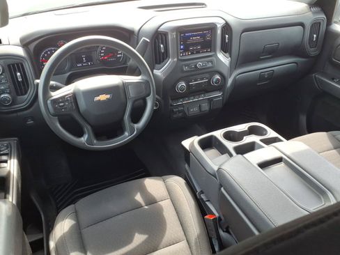 Used 2024 Chevrolet Silverado 1500 Custom AWD/4WD image 5