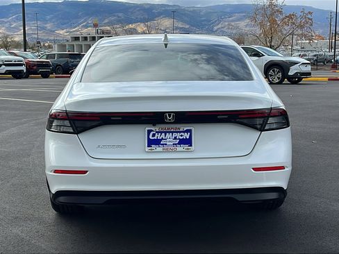Used 2024 Honda Accord EX image 6