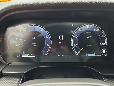 Used 2025 Jeep Grand Cherokee L Laredo w/ Luxury Tech Group I RWD image 21