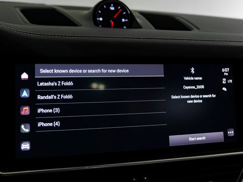 Used 2022 Porsche Cayenne S AWD/4WD image 35