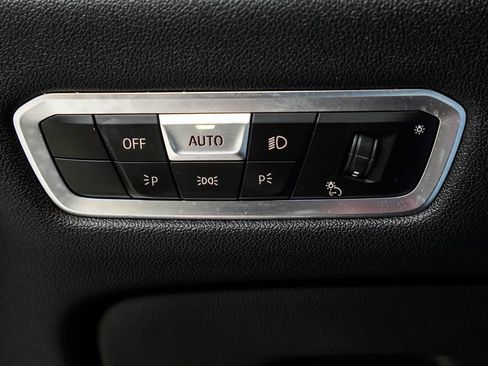 Used 2023 BMW X5 M50i w/ Executive Package image 40