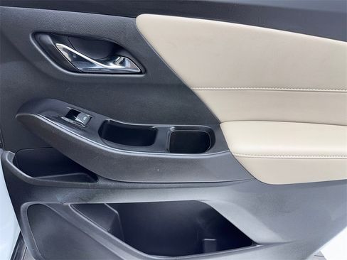 Used 2023 Chevrolet Traverse LS w/ Midnight/Sport Edition image 46