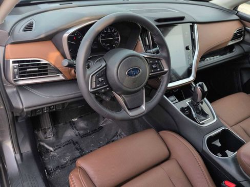 Used 2021 Subaru Outback Touring XT image 10