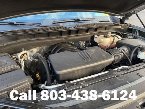 Used 2024 Chevrolet Suburban Premier RWD image 38