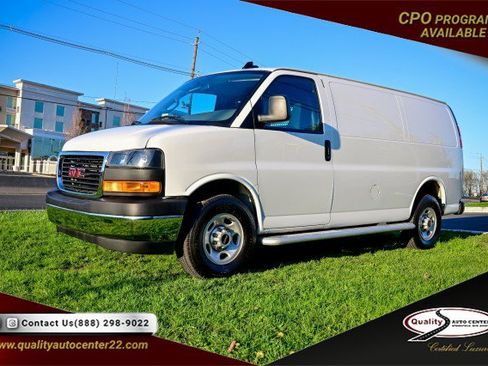 Used 2024 GMC Savana 2500 w/ Driver Convenience Package RWD image 1