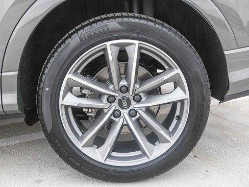 New 2025 Audi Q3 2.0T Premium image 13