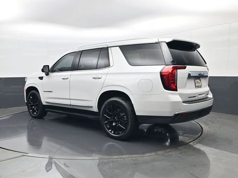 Used 2022 GMC Yukon SLT w/ SLT Luxury Package image 7